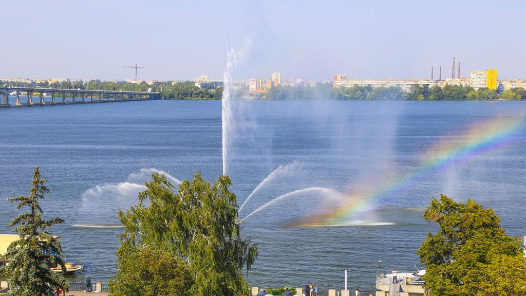 Dnepropetrovsk Hotel Exteriör bild